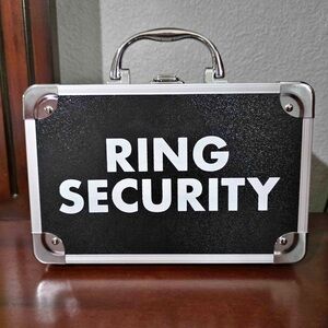 Black and Silver Ring Security Case